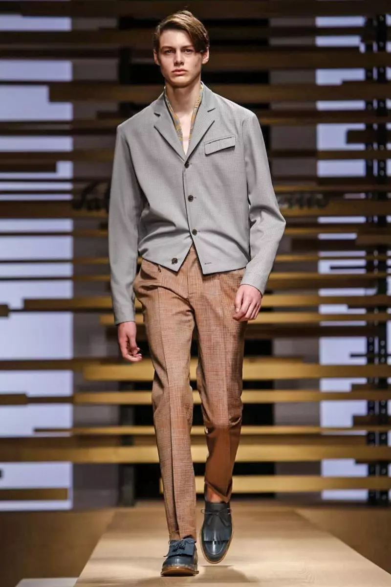 Salvatore Ferregamo, moda masculina, primavera verão de 2015, desfile de moda em Milão