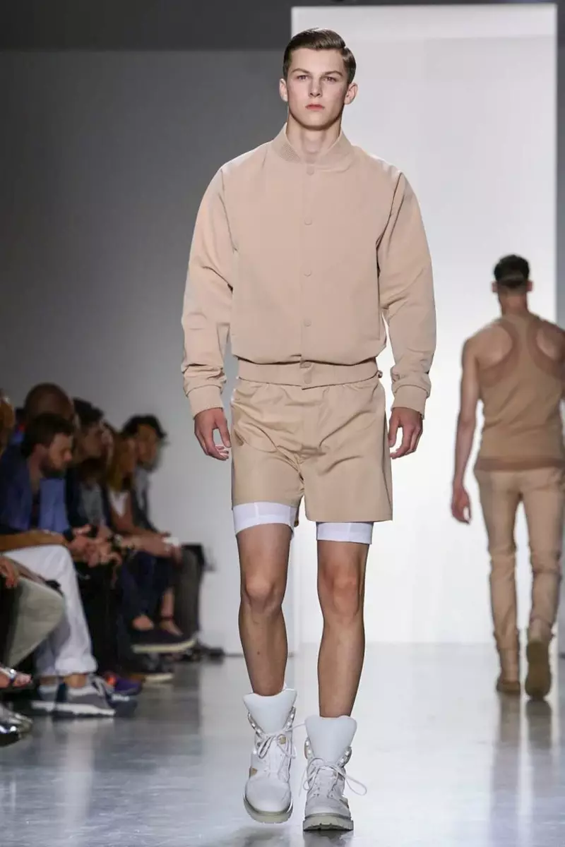 Calvin Klein Collection, Menswear, Caij Nplooj Ntoos Hlav, 2015, Fashion Show hauv Milan