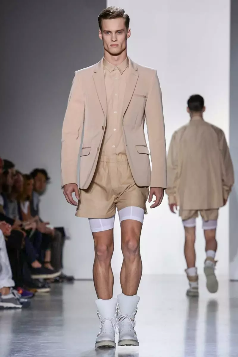 Calvin Klein Collection, Menswear, Caij Nplooj Ntoos Hlav, 2015, Fashion Show hauv Milan