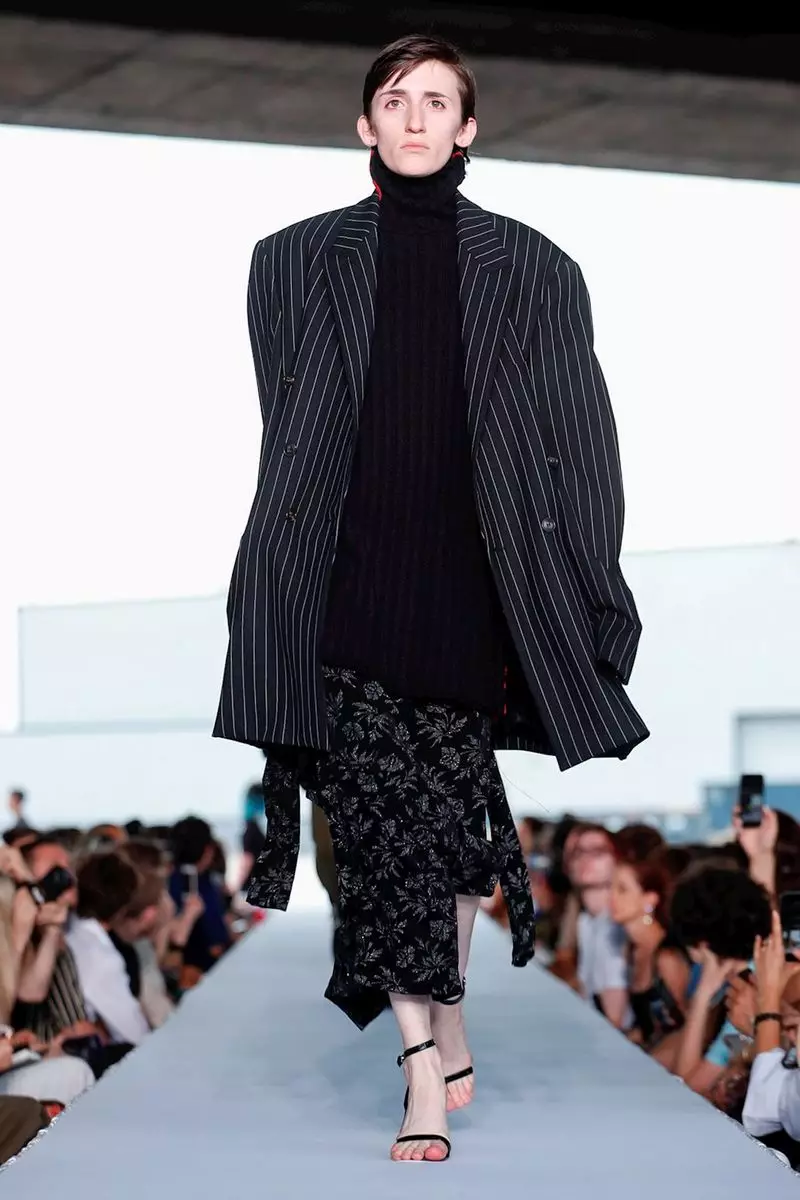 Vetements Yakagadzirira Kupfeka Chirimo Chirimo 2019 Paris16