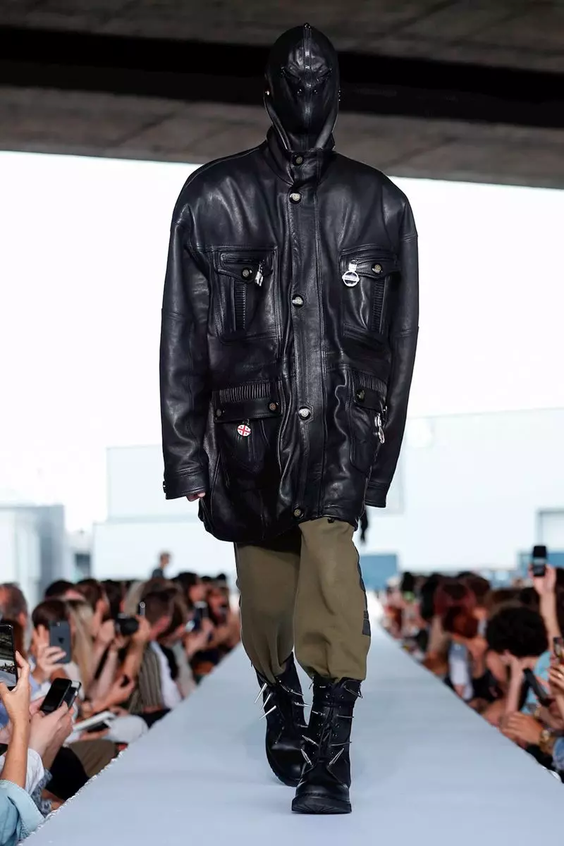 Vetements 2019ko udaberria udako jantzi prest Paris18