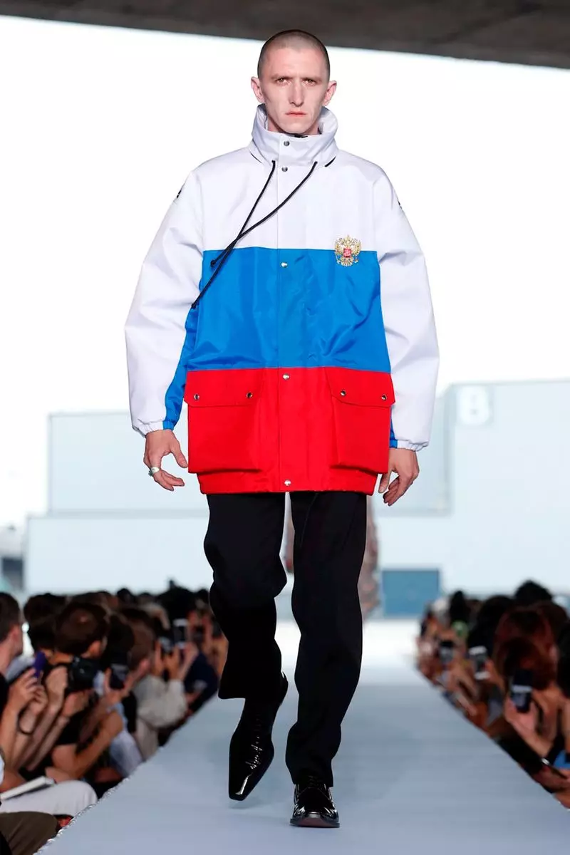 Vetements 2019ko udaberria jantzi prest Paris40