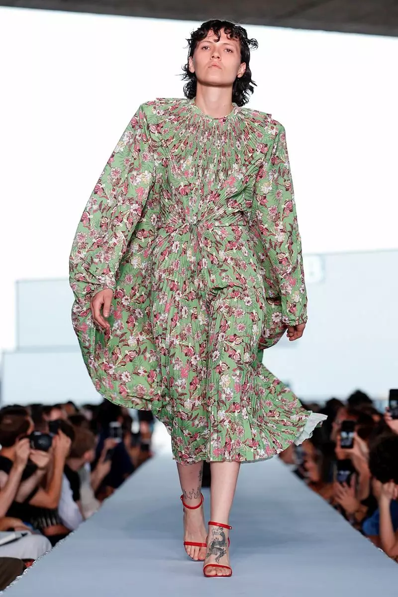 Vetements Ready To Wear pomlad poletje 2019 Pariz41