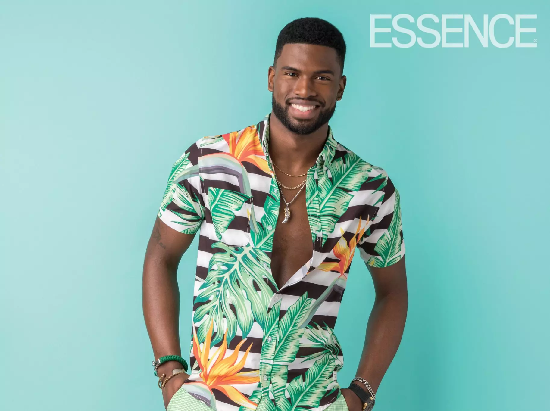 Model i actor Broderick Hunter per a la revista Essence