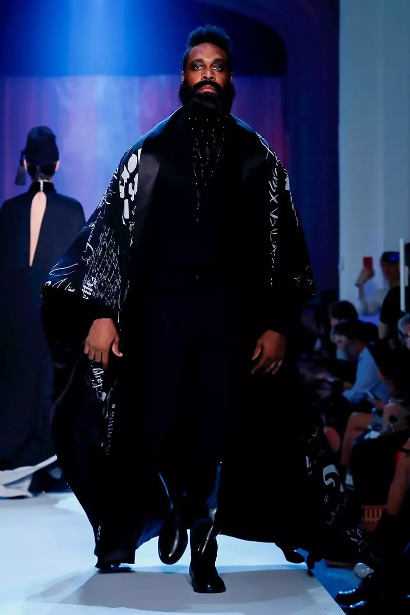 Jean Paul Gaultier Couture Aŭtuno Vintro 2018 Parizo40