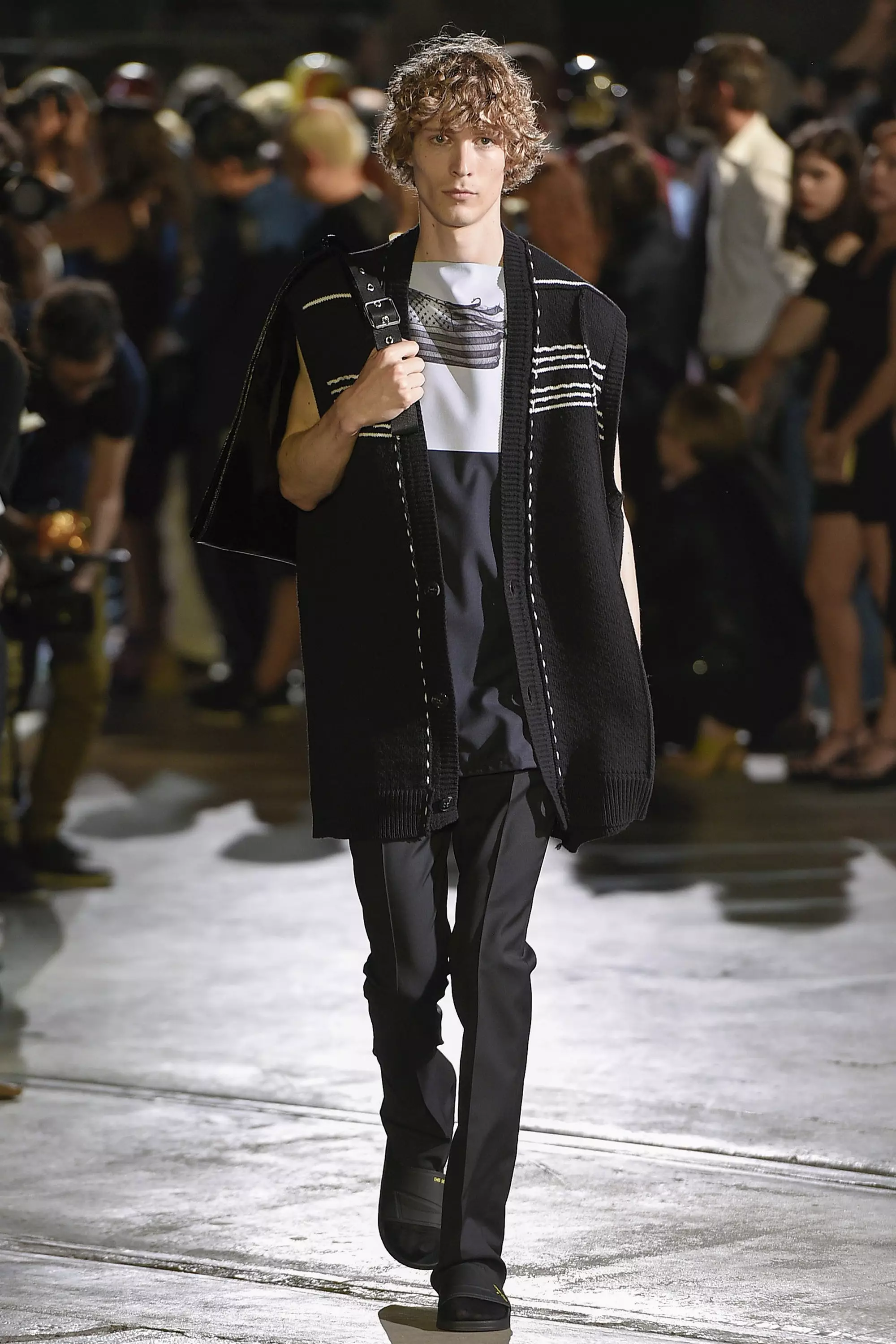 Raf Simons Vår: Sommer 2017 Pitti Uomo (42)