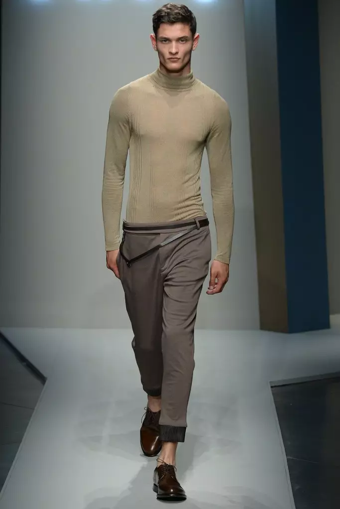 Daks-bahor-yoz-2015-Milan-moda-haftaligi-012