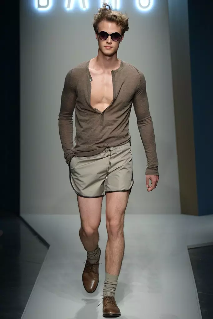 Daks-Fréijoer-Summer-2015-Milan-Fashion-Woch-027