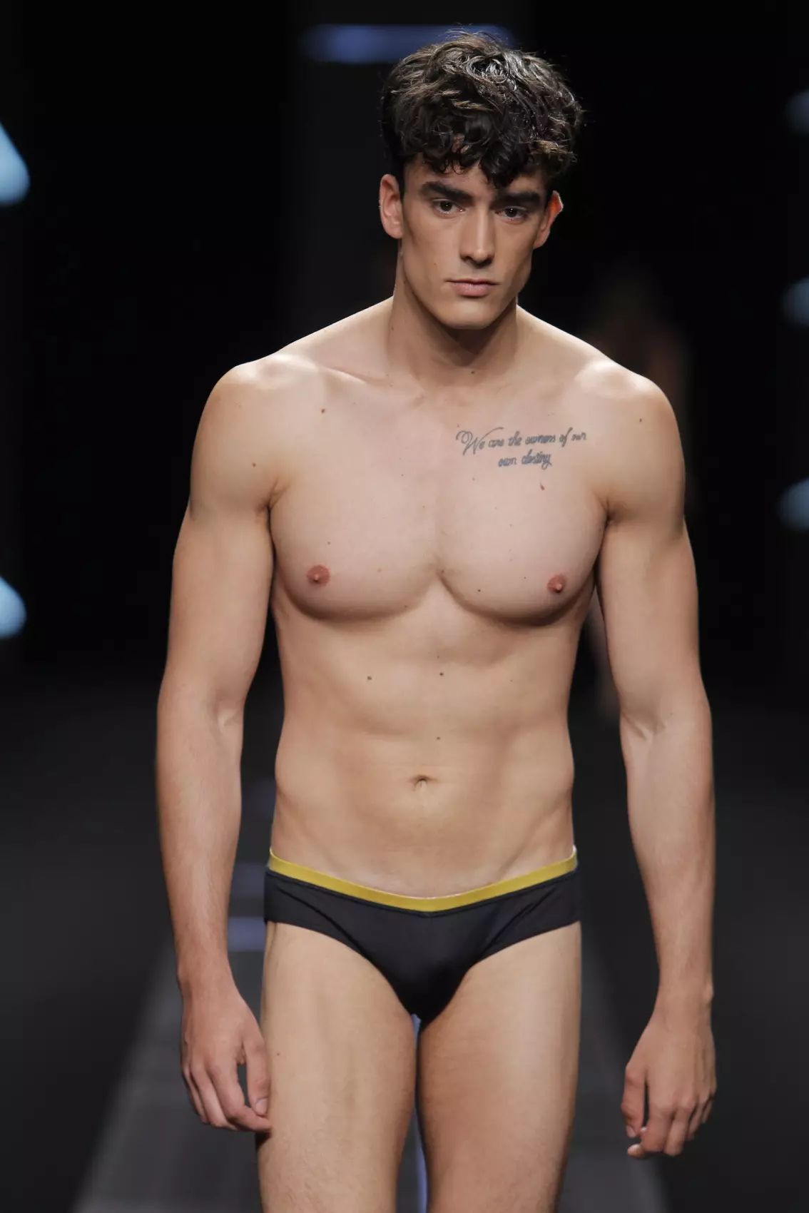 GRAN CANARIA MODA CALIDA 2016 - Antonio Sangoo