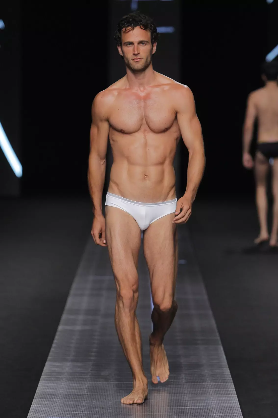 GRAN CANARIA MODA CALIDA 2016 - Antonio Sangoo