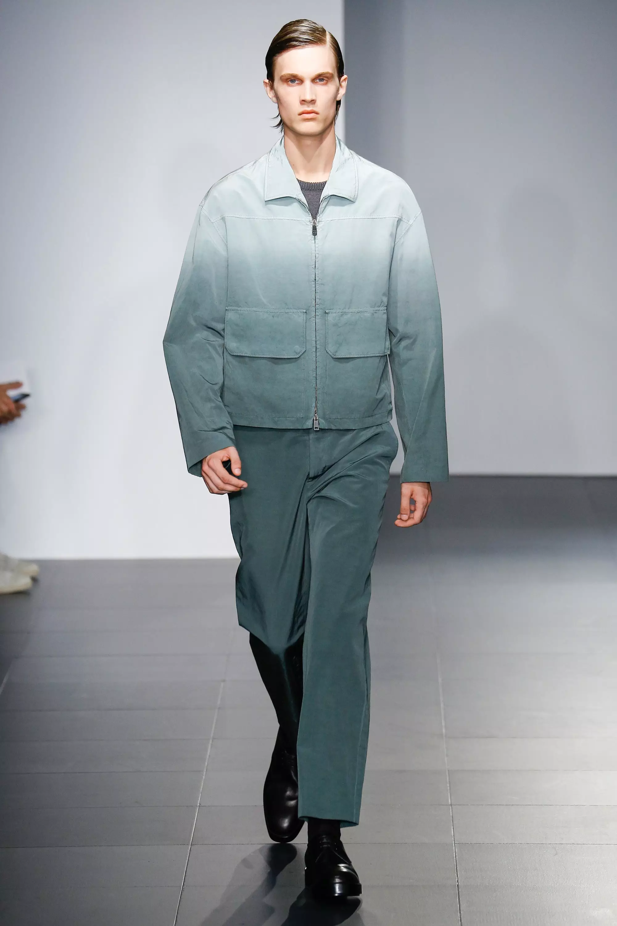 JIL SANDER ERKAK KIYIMLARI 2017 YIL BAHOR YOZI MILAN (13)