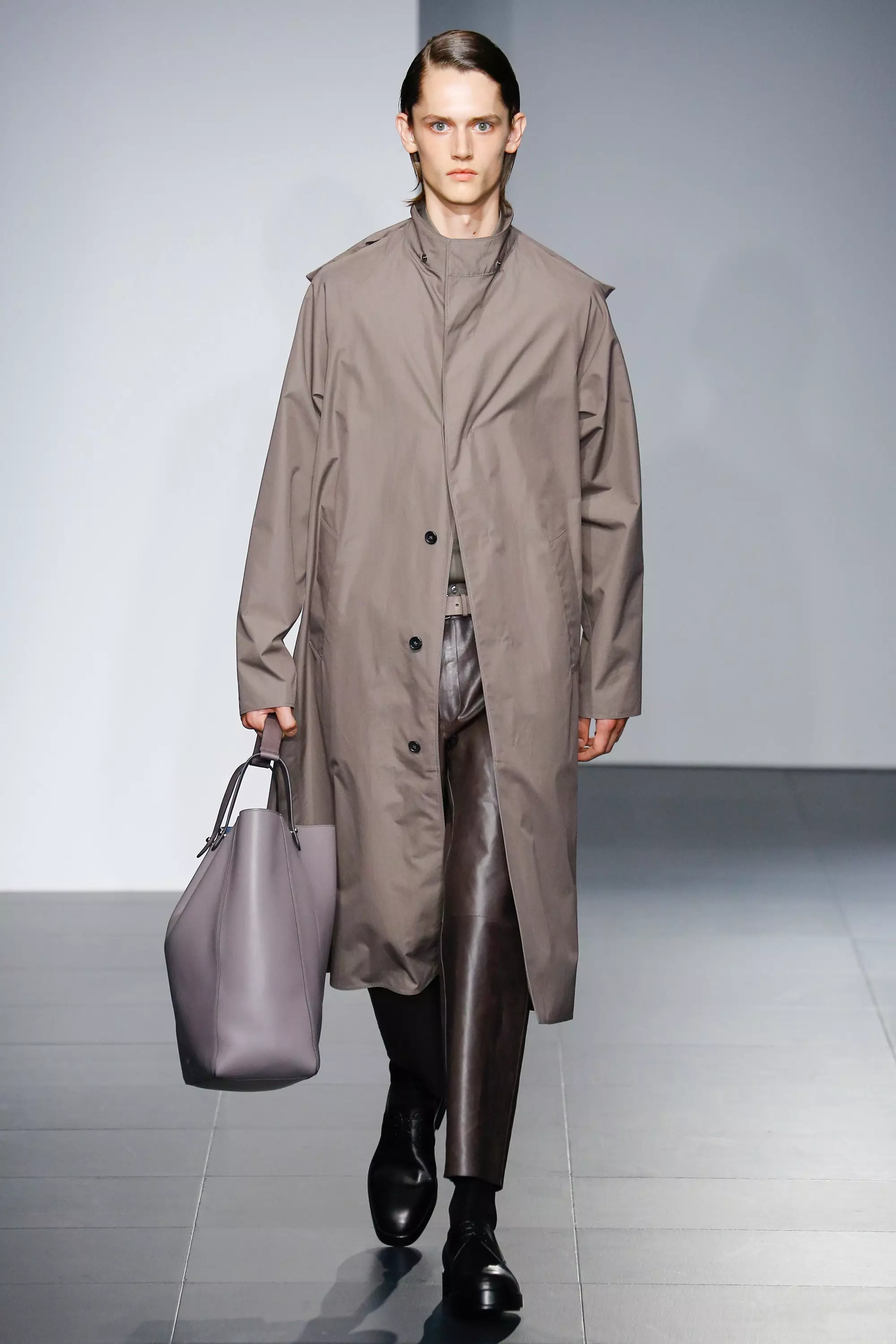 JIL SANDER MOŠKA OBLAČILA POMLAD POLETJE 2017 MILAN (18)