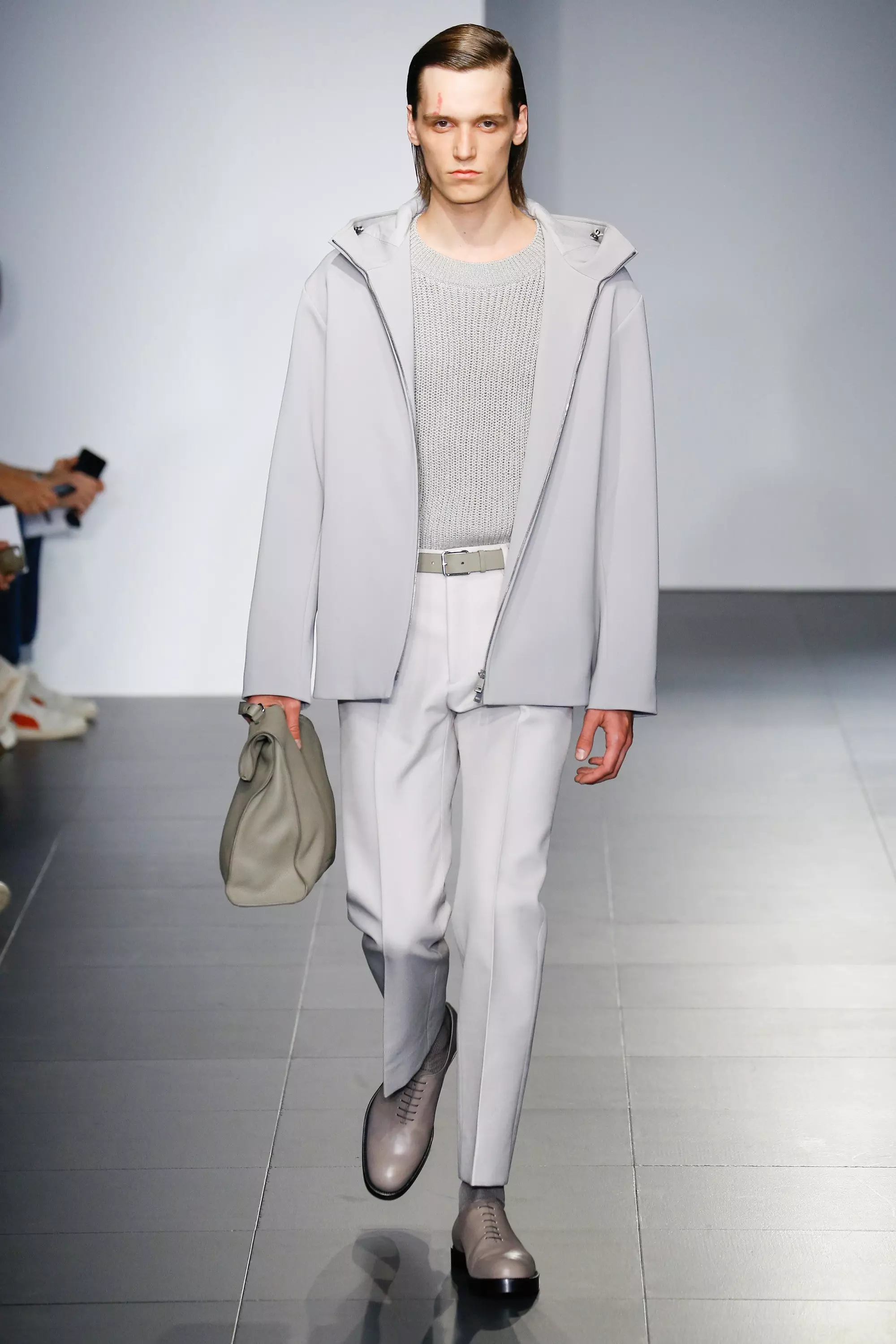 JIL SANDER ERKAK KIYIMLARI 2017 YIL BAHOR YOZI MILAN (5)