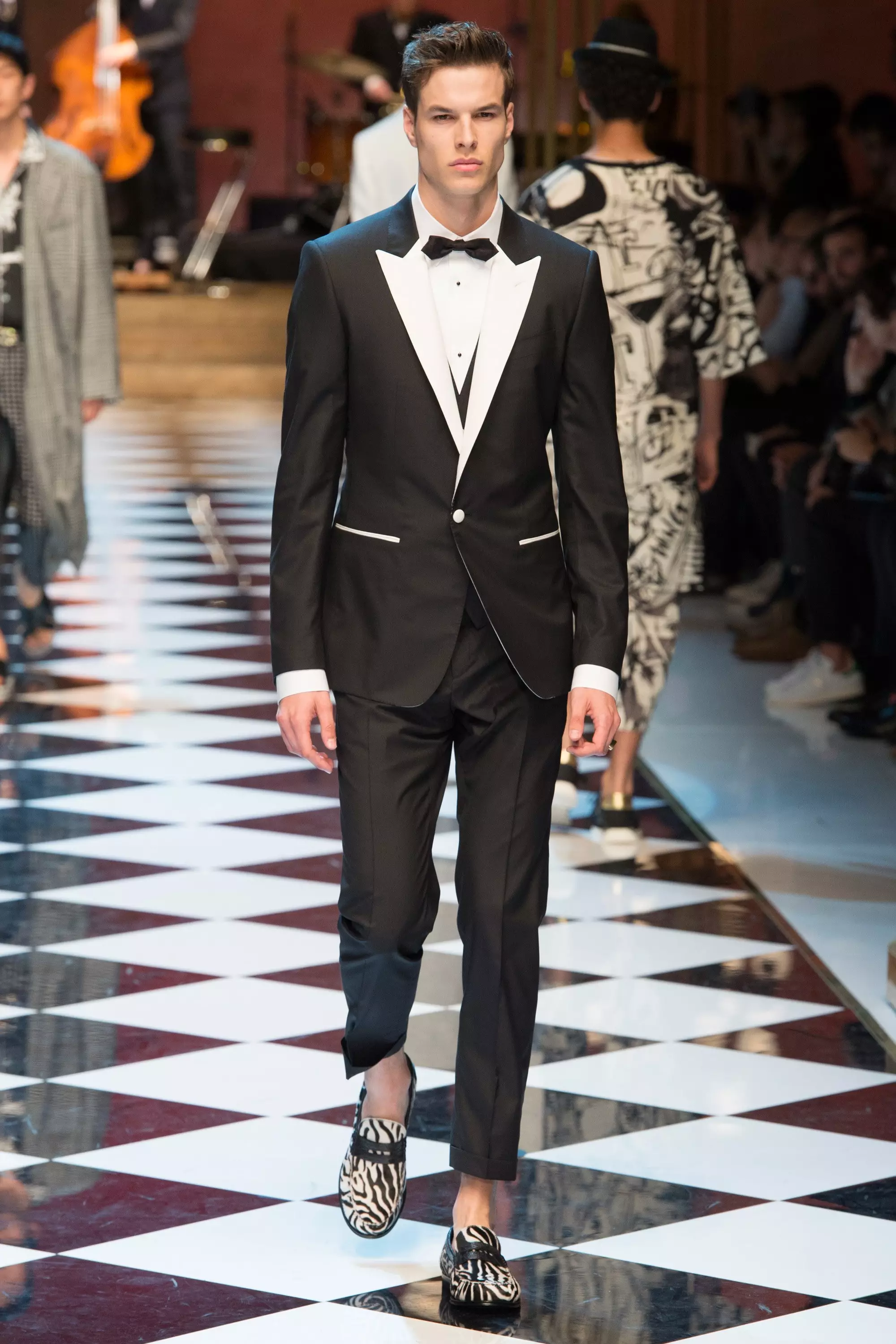 DOLCE&GABBANA MENSWEAR BIHARAN HAVI 2017 MILAN (5)