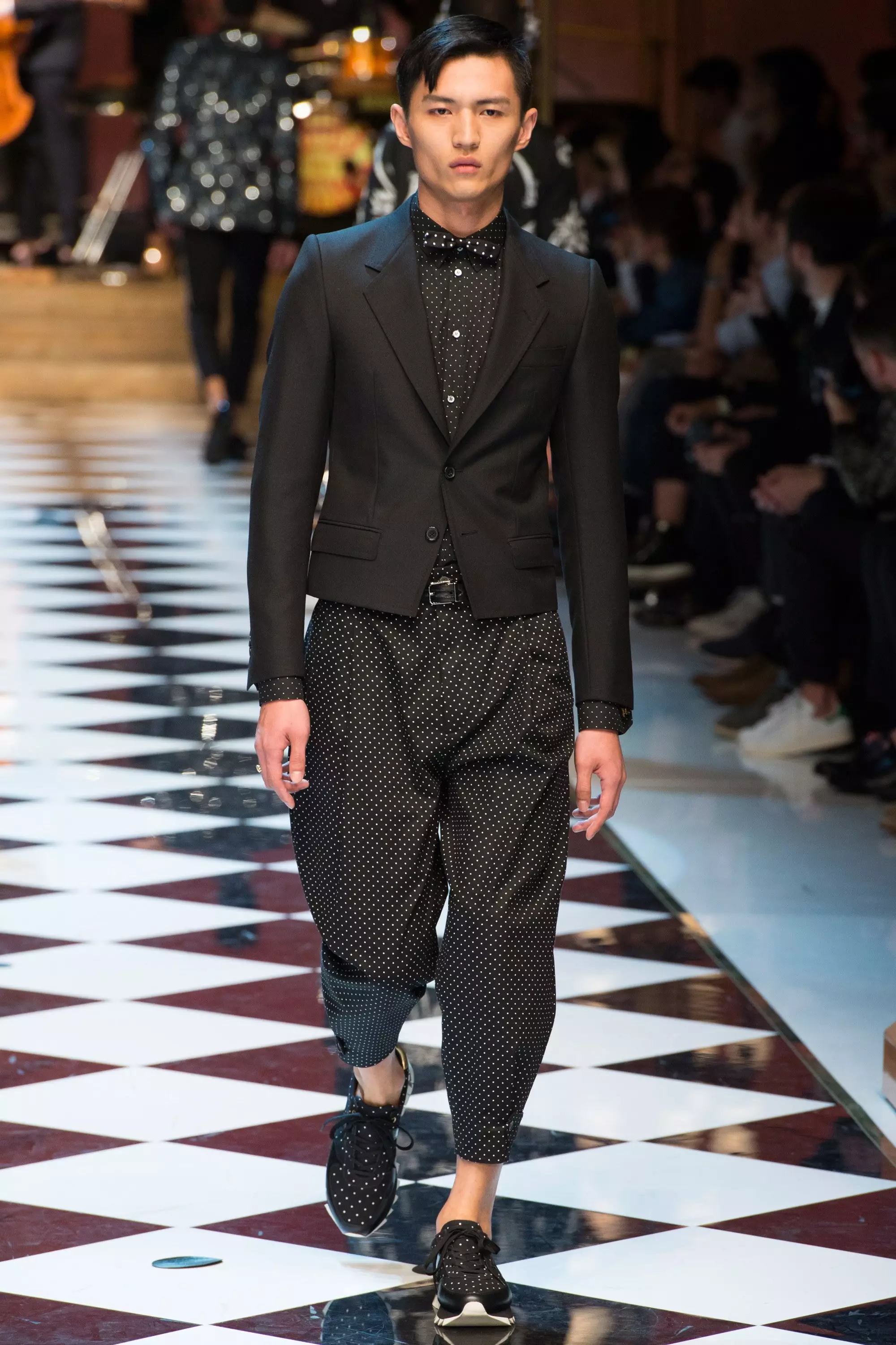 DOLCE&GABBANA HOMME PRINTEMPS ÉTÉ 2017 MILAN (53)