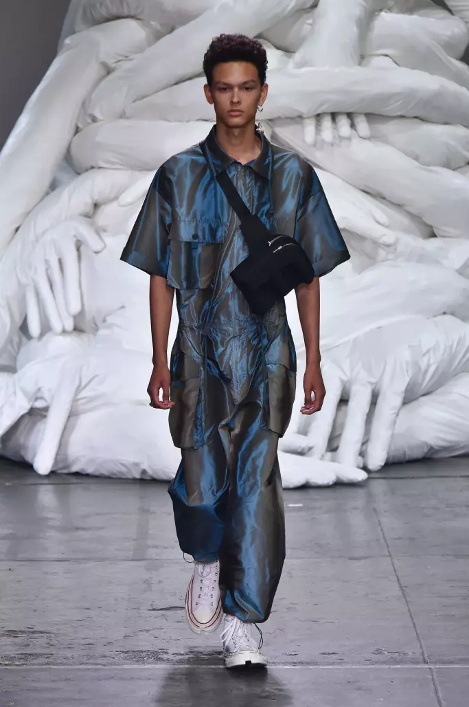 Feng Chen Wang Hombre Primavera 2019